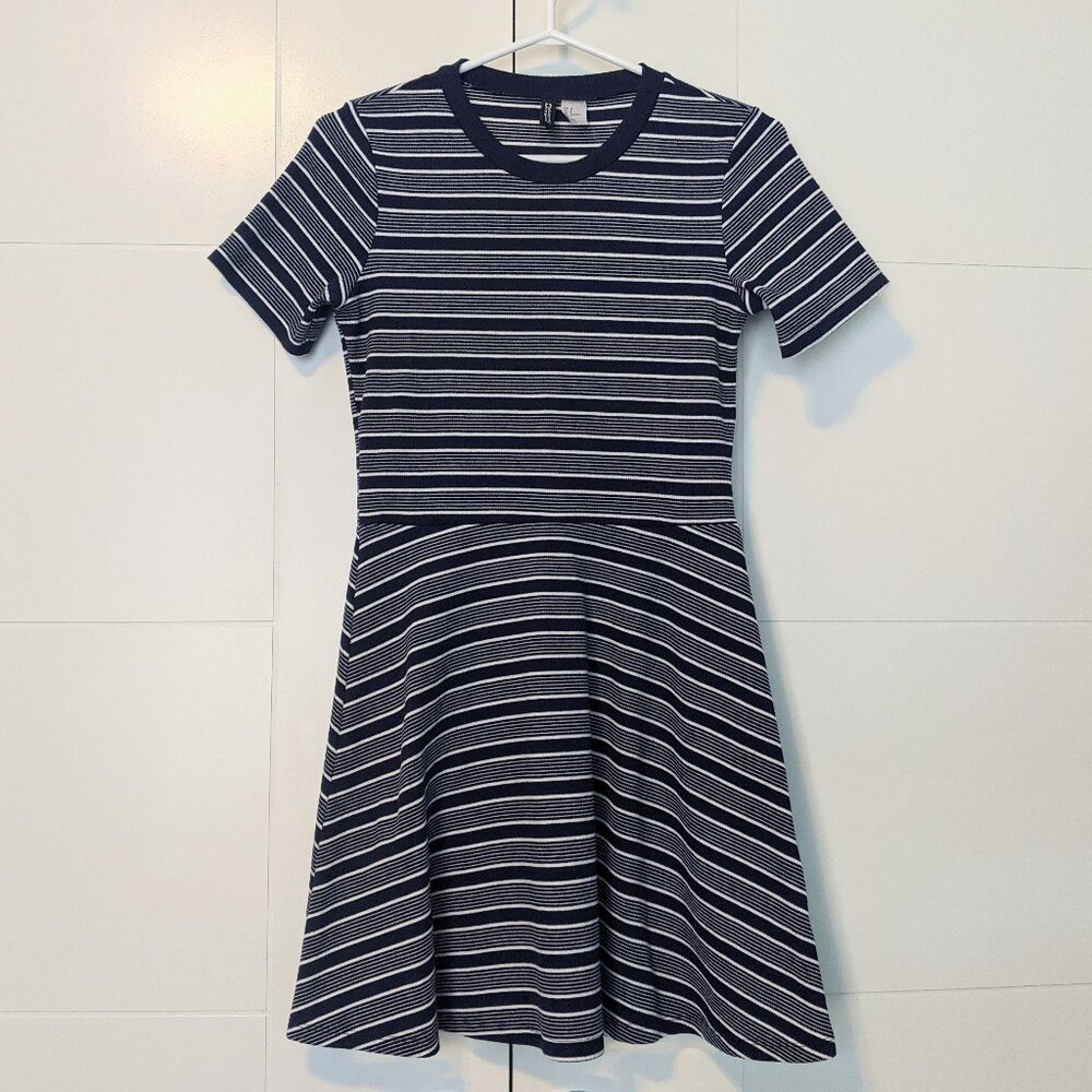 H&M Divided Striped Knit T-shirt Dress